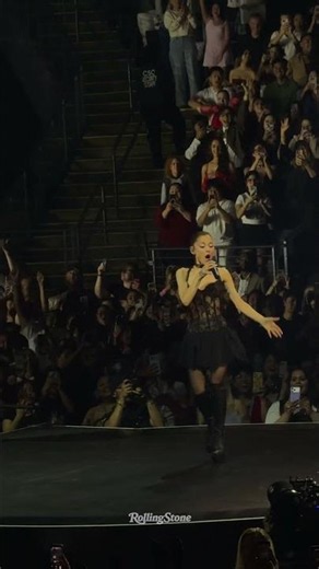 Ariana Grande Performs "yes, and?" on The Eternal Sunshine Tour Opener