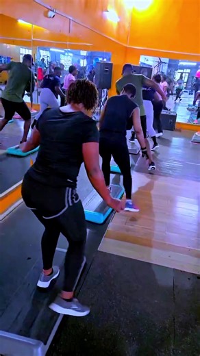 Hallelujah by Kuna Tino: Step Class Routine