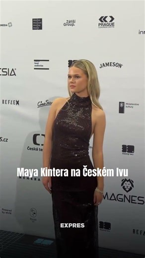 Maya Kintera a její moment na červeném koberci Českého lva 🦁 #youtubeshorts #shorts