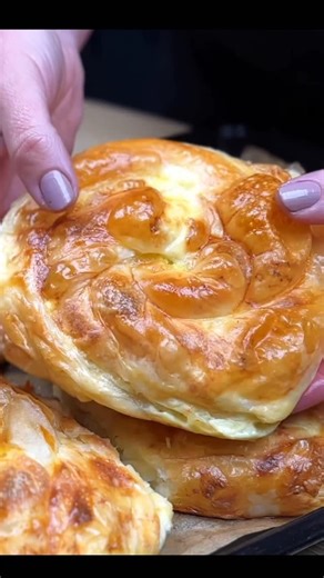 Rhapsody Foods on Instagram: "Ingredients for 6 pies: Water - 250 ml Flour - 450 gr Salt - 1 teaspoon Oil - 30 ml Filling: Cottage cheese - 600 gr Eggs - 2 pieces Cream - 3-4 tablespoons Salt One egg for basting Oven 180 degrees Celsius for 40 minutes Leave the dough to rest for 30 minutes. After rolling out the dough with a rolling pin, let it rest for about 5 minutes before using it, so that the sheet of pies becomes more elastic and easier to shape. Bon appetit!"