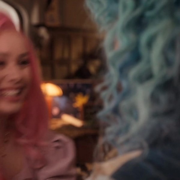 Best Friends in Descendants 4 - Bridget and Ella Friendship Moments