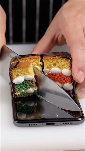 Cutting a Samsung Phone… Cake Inside! 📱🍰 #Shorts