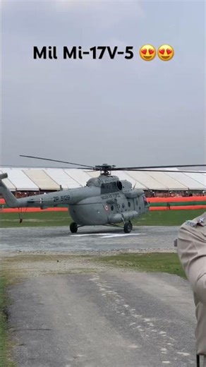 Indian Airforce helicopters Mil Mi-17V-5 spotted in Siliguri. #iaf #indianairforce
