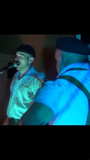 Käpt'n Rummelsnuff on Instagram: "#RUMMELSNUFF in #Leipzig 26.12.26 Der Eisenkumpel wird mit uns ein Lied schmettern, vielleicht zwei! #maat @christianasbach @eisenkumpel @bernd.butz #käptn #käptnrummelsnuff #pumper #workout #music #electronicmusic #shanty #ddr #brd #deutsche #musik"