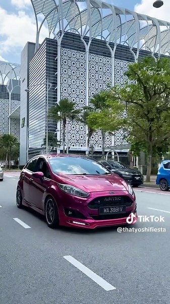 raw sounds from a cute and small 3 cylinder 1.0T 💁🏼‍♀️