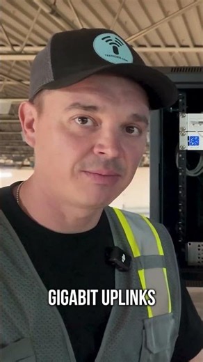Inside a 2.5GbE Warehouse Network Infrastructure 🔌📊