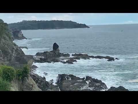 Jalan 2 dengan bule di pantai Siung