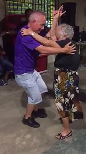 Old man dancing salsa with his 80 year old mother | Latin Dance Nation