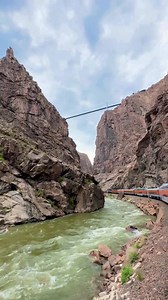 5.7K views · 139 reactions | This is one of the most stunning train rides in the US! Details in comments. #naturelovers #beautifuldestinations #adventuretravel #ScenicViews | The Nature Seeker | Facebook