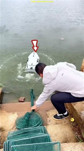 Remote Control Fishing Board Catching Fish Easily 🎣 #shorts