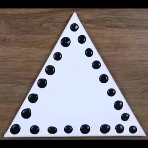 فيديوهات أنشأها قصة X رسمة (@storyinadrawing) باستخدام الصوت الأصلي - قصة X رسمة