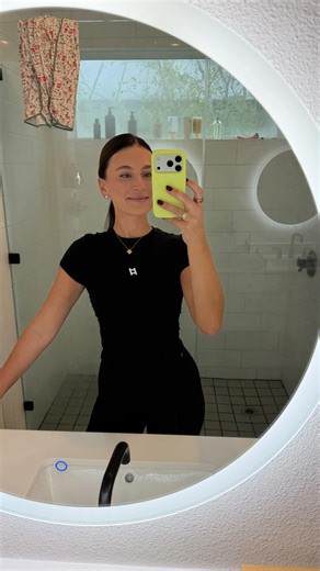 NICOLE | beginner fitness on Instagram: "a very busy but FUN morning with my @joinladder fam 🤠💪🏼 xx"