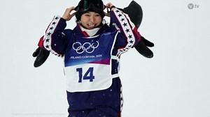 Winter Olympics snowboarding event halted as star suffers serious fall