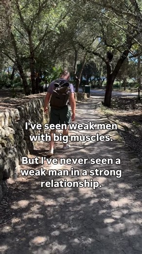 Jakob van de Löcht | Self-Leadership & Inner Strength for Men on Instagram: "I’ve seen fragile men with big muscles. I’ve seen stupid men writing books. I’ve seen evil men doing good things. But I’ve never seen a weak man in a strong relationship. Because building a strong relationship requires you to work on yourself. Something I’ve ignored a long time, I thought my partner needed to change for me, so I can be happy! But here’s the biggest lesson I’ve ever learned about relationships and life i