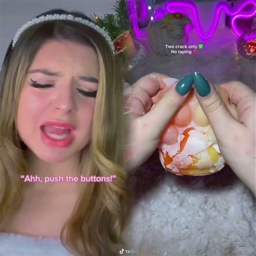 Santa’s daughter takes an elf to the real world to show her latest discovery an ATM MACHINE