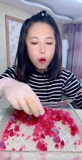 13K views · 662 reactions | Dried Meat Crispy Ice Eating Sounds | Super Crunchy ASMR #fblifestyle #chilling #mukbang #sandwich #sweets | Frozen Joy | Facebook