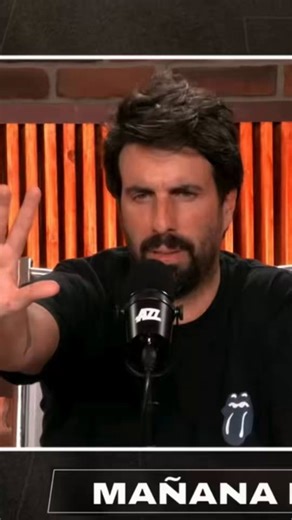 😡 UN MENSAJE TRISTE Y REPUDIABLE🤷🏻‍♂️ Por suerte, no necesitamos la validación de los medios nacionales para entender lo que significan nuestros partidos.👉🏻 Además, no nos sorprende: lo vemos semana a semana cuando se hacen transmisiones televisivas de nuestros clubes sin periodistas en cancha. No esperábamos que este fin de semana les interese.🫶🏻 El clásico de Córdoba no se toca. Y, por las dudas, a los datos nos remitimos, es el segundo clásico que más gente convoca en el país. No todos