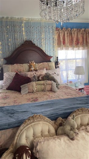 360° Daytime Room Tour: Explore My Indie Aesthetic