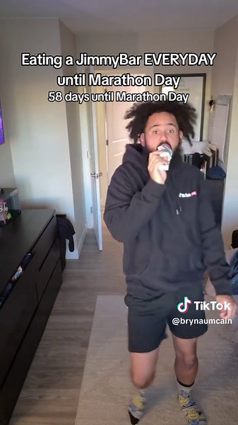 Let's go! 🏃🏾‍♂️#jimmybar #jimmyproteinbar #marathontraining #livestreamer #tiktoklive