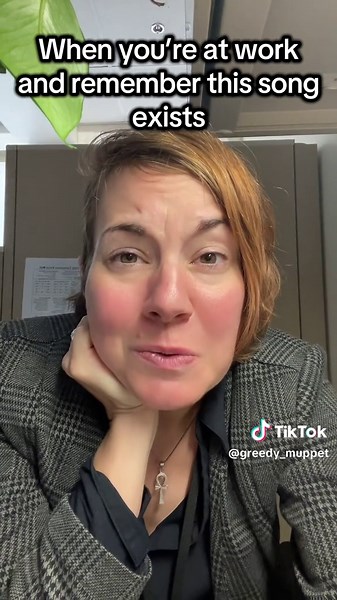 Best Alanis Morissette Songs to Relive the 90s