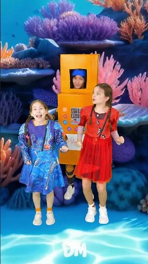 Robot Shark Family Song Dance #trending