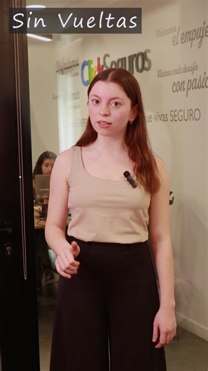 🚨 ¿𝗬 𝘀𝗶 𝗲𝗹 𝗱í𝗮 𝗾𝘂𝗲 𝗺𝗮́𝘀 𝗻𝗲𝗰𝗲𝘀𝗶𝘁𝗮́𝘀 𝘁𝘂 𝘀𝗲𝗴𝘂𝗿𝗼… 𝗻𝗮𝗱𝗶𝗲 𝗿𝗲𝘀𝗽𝗼𝗻𝗱𝗲? Le pasa a más gente de la que creés: contratan por precio, y cuando hay un problema, nadie aparece. Con 𝗖𝗹𝗶𝗰𝗸𝗦𝗲𝗴𝘂𝗿𝗼𝘀 hacés todo distinto: ✅ Cotizás, comparás y contratás 100% online ✅ Atención por WhatsApp las 24hs ✅ Trabajamos con aseguradoras top del país ✅ Te armamos una propuesta personalizada, sin letra chica 💰 Y podés ahorrar hasta un 30% sin resignar cobertura 🚗 En minut