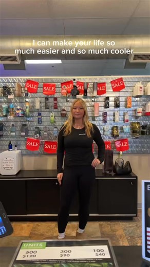 Yes — tanning creams do work on sunbeds ✨ and they’re a must if you want better color, faster results, and healthier skin. Indoor tanning lotions are specially formulated to: ☀️ Boost melanin production for a quicker, deeper tan ✨ Add instant color with bronzers (that keep developing after your session) 💧 Hydrate skin so you don’t waste UV — dry skin can reflect up to 50% of your session 🛏️ Protect the bed’s acrylics (when labeled for indoor use) How they work: • Intensifiers help your skin na