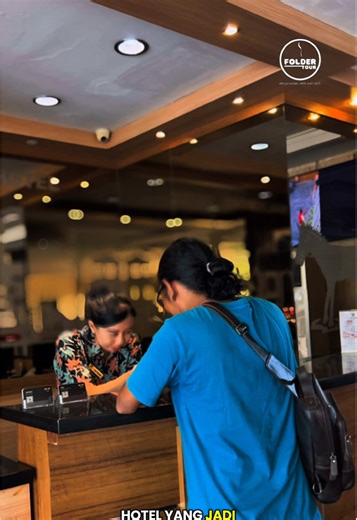 *Wermest Greetings from* NUEVE MALIOBORO HOTEL YOGYAKARTA Yogyakarta Istimewa✨ *Terletak di tengah kota, akses mudah ke setiap destinasi serta tempat² kuliner yogyakarta* Fasilitas : 🛏 63 Kamar 💻 Meeting Room 🍽️ Restaurant 🏖 Swimming pool 🅿️ Area parkir * 1 menit jalan kaki ke masjid Quwwatul Islam✅ * 2 Menit jalan kaki ke Indomaret✅ * 7 Menit jalan kaki ke jl.malioboro ✅️ * 7 Menit ke stasiun tugu✅ * 7 Menit ke stasiun lempuyangan✅ * 7 Menit ke taman pintar✅ * 10 Menit ke alun alun kidul✅ 