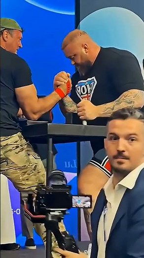 Devon Larratt vs Thor Bjorsson Armwrestling at FIBO ARABIA 2025