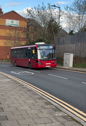 Exploring the Metroline 324 Route to Elstree Centennial Park