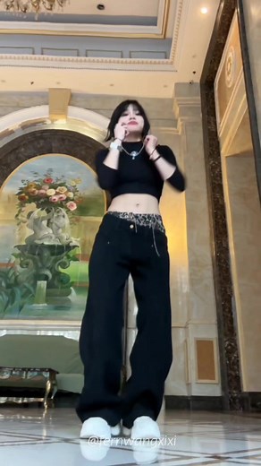 " Roly Poly Dance " Fernwang XiXi #fyp #dance #trend #idphantomg #vira...