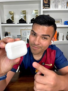 408K views · 3.4K reactions | Cómo activar la traducción en tiempo real de los AirPods | Lopeztips2 | Facebook