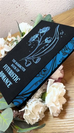 Etsy: TheCraftyBinder ✨ if only it was this simple to make a rebind 😅😂 #BookTok #bookbinding #book #bookbinder #sprayededges