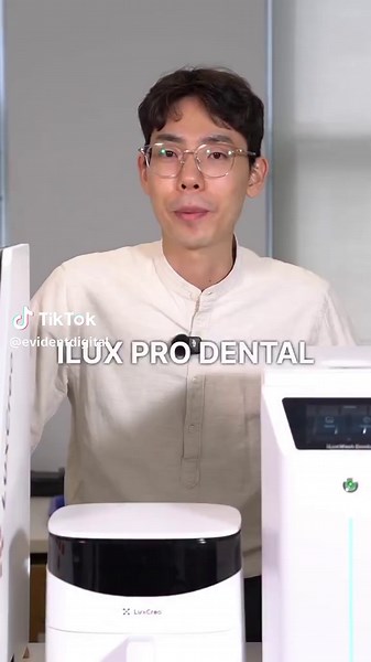 Unboxing the iLux Pro Dental 3D Printer