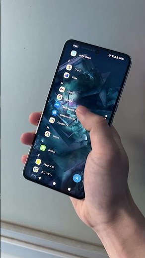 Androidのミニマムランチャー「Niagara Launcher」でアプリを起動する様子