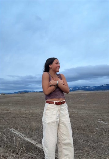 Stylish Mountain Outfits for Your Cold Adventures