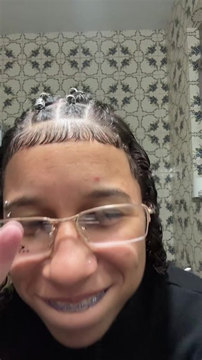 🤍 | Hairstyle On Curly Hair