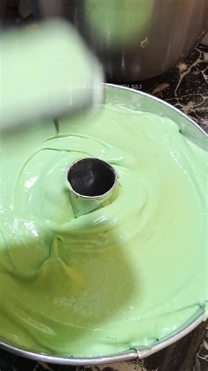 pandan chiffon cake | Learn Baking with S&J