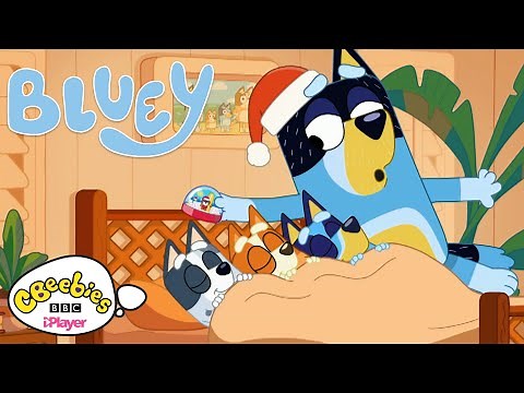 Bluey's Christmas | Bluey and Bingo's Christmas Santa Game 🤣🎅 | Bluey | CBeebies