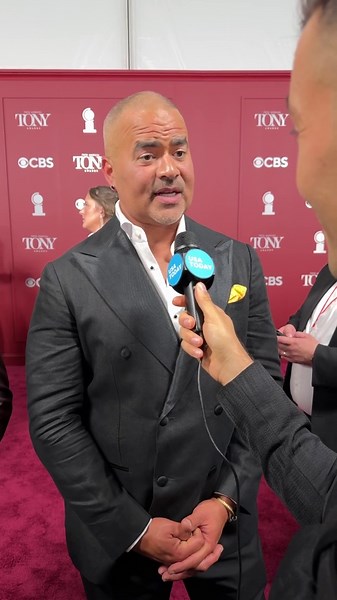 Christopher Jackson is 'floating' about 'Hamilton' reunion at the Tonys red carpet
