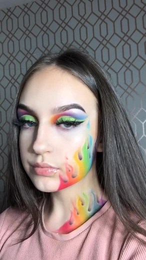 as u can tell by the lightning change at the end this took me a long time🤠 #foryou #foryoupage #fyp #makeup