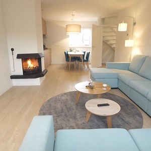 Bain à remous, sauna et cheminée, le combo parfait pour un séjour cocooning en plein hiver ! 👉 http://bit.ly/HiverAuChaud_ | Center Parcs France