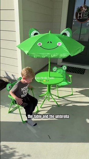 This Kids’ Picnic Table Is Perfect for Outdoor Meals, Crafts & Playtime 🌞🧸