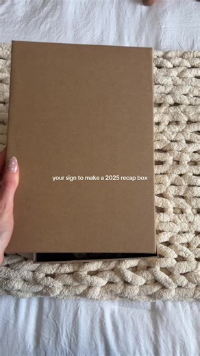 sooo many cards from loved ones 🥹🥹 #2025memorybox #memorybox #trending #recap #fyp