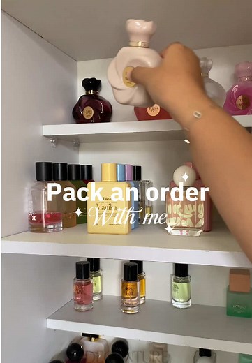 Pack with Me: Decanting Rose Noir, Mykonos & Princess of Java