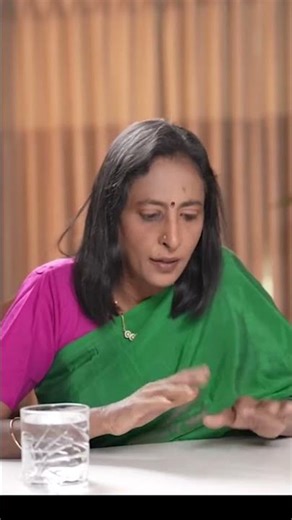 Understanding push vs. pull strategies in business #BusinessStrategy #GrowthMindset