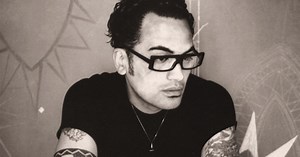 25 Years of ‘How Bizarre’: Simon Grigg Shares the Story Behind One of NZ’s Biggest Hits