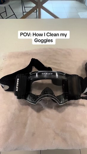 Cómo limpiar mis gafas de natación