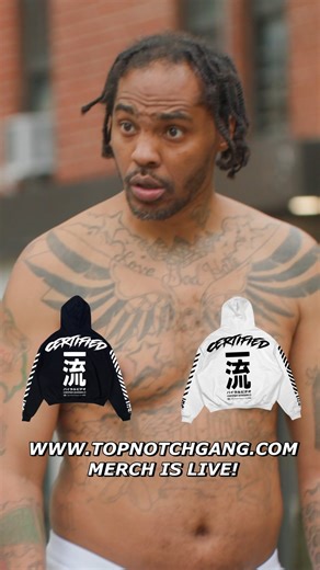 Throwing Fake Gang Signs in New York! | Topnotchidiots