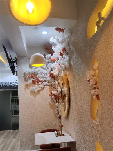 Glad I have this on record. Bambau Café Abuja @bambaucafe held me hostage over a fee that they didn't declare on their menu or make known to me prior to my ordering a meal. I'm glad the gentlemen from the Nigerian Police Force @nigeriapoliceforce came to my rescue. Nigerians are the problem of Nigeria indeed.